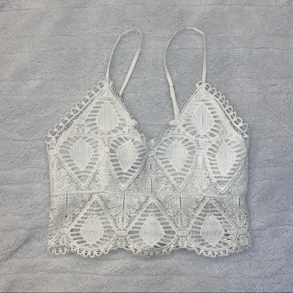 Laced cropped tank top